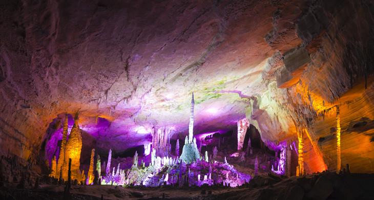 福建长汀：相关部门踏雪进山保供电
